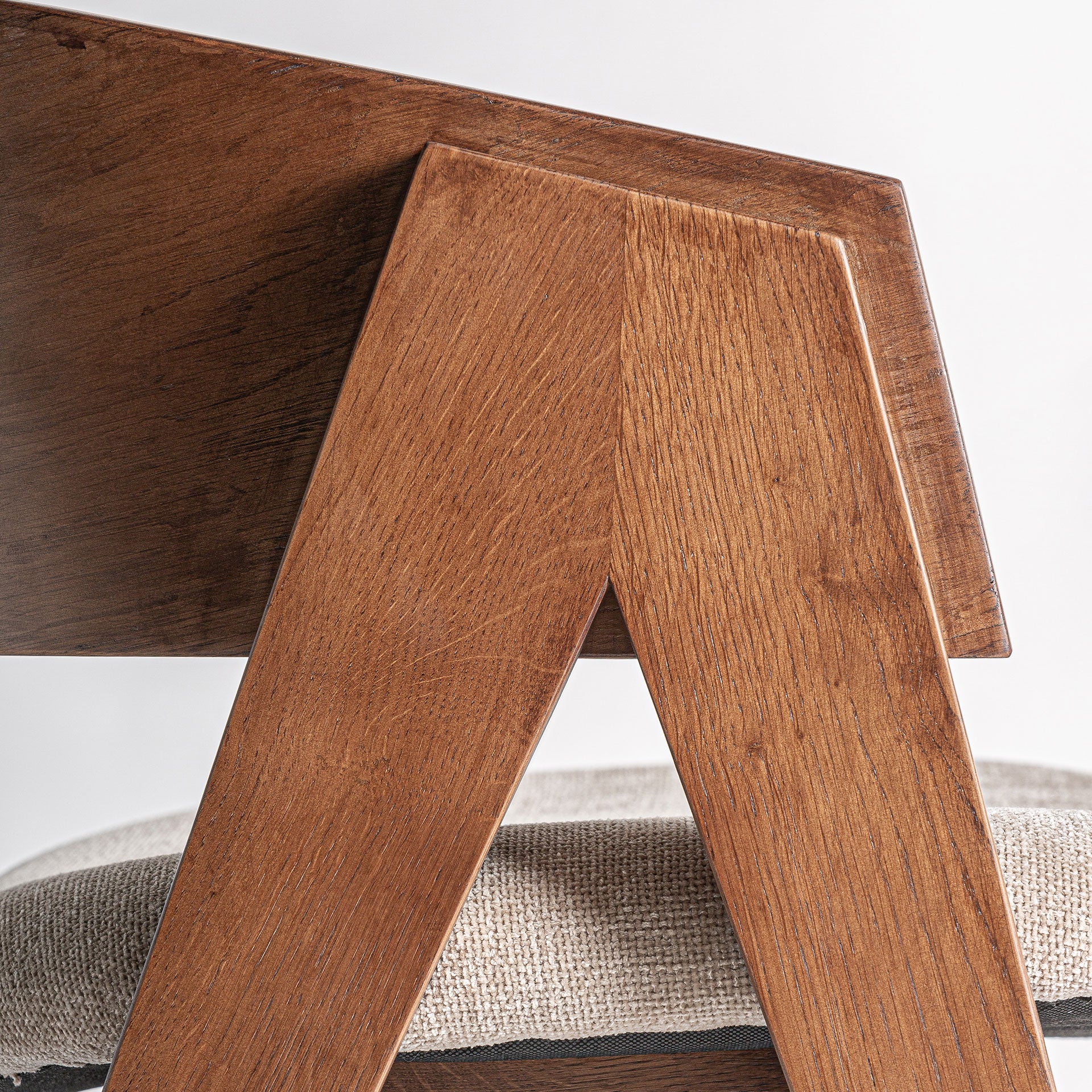 MADIRAN CHAIR